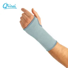 Qiiwi 1 шт. эластичная дышащая спортивная безопасная поддержка запястья strtchy joint brace Поддержка ладони тренировочный рукав бандаж для тренажерного зала протектор