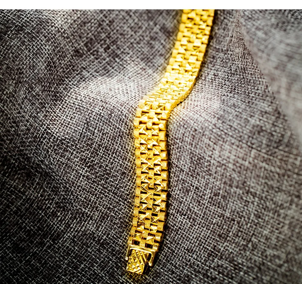 12-Bracelet