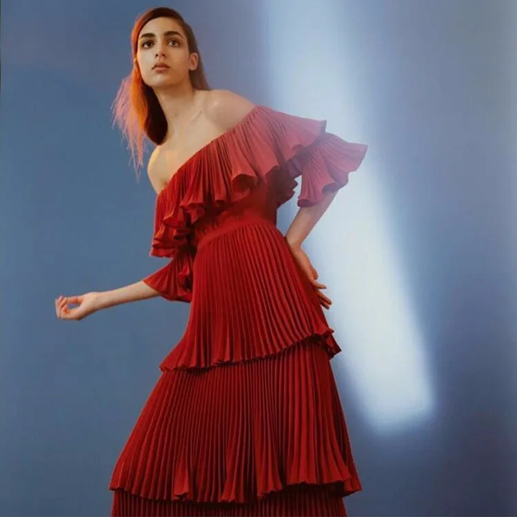 Новое поступление, сексуальные платья для подиума с автопортретом, Красное длинное женское шикарное платье с открытыми плечами и вырезом лодочкой