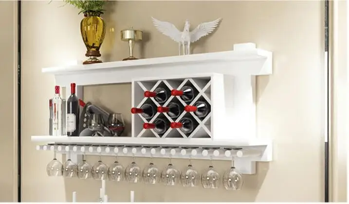 Solid wood wine rack, hanging red wine sitting room. The shelf.
