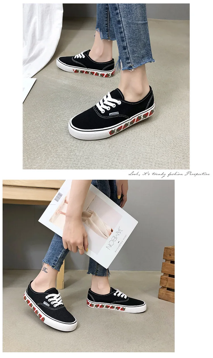 The new spring and summer strawberry canvas shoes joker students skate shoes with flat vulcanization shoes