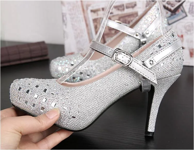 Очаровательная Женская обувь креативного дизайна; удобная обувь из искусственной кожи; туфли с ремешком на щиколотке; женские туфли на высоком каблуке со шнуровкой