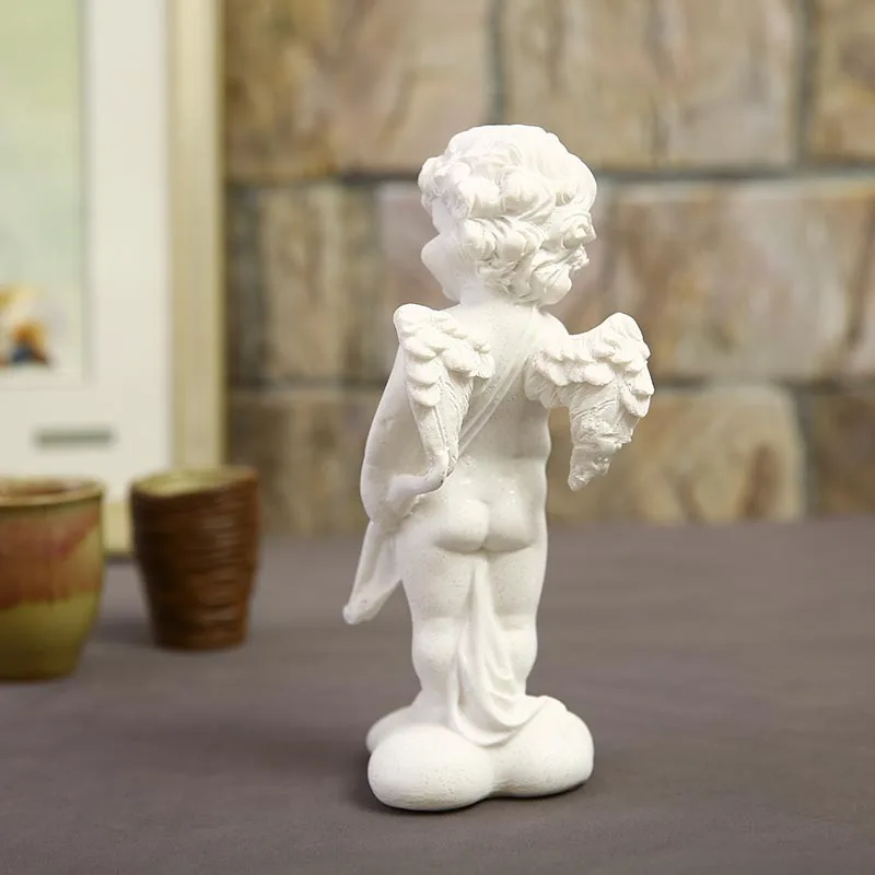 Estatuetas e miniaturas