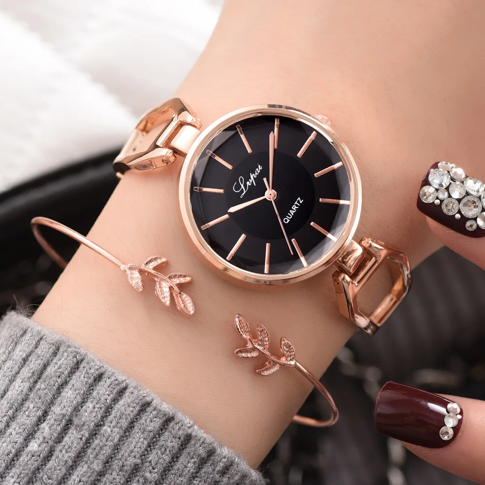 

2009 New Delicate Calibration Lady Quartz Watch Simple Leisure Bracelet List