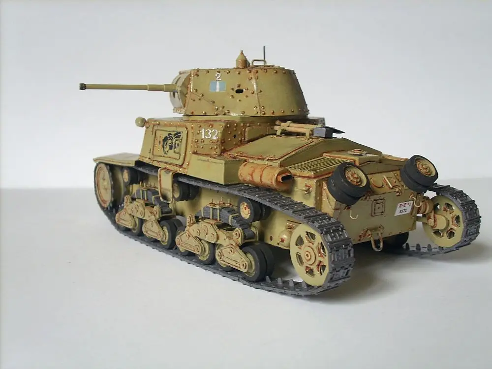 

1:25 DIY Paper Model Italian Light Tank M13.40 WW II Boy Gift Papercraft 3D Puzzle