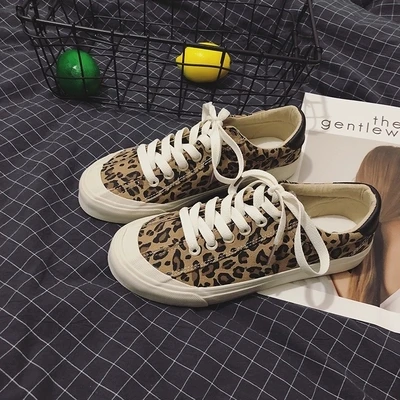 

2019 new leopard canvas shoes female spring Korean version Harajuku ulzzang street shot flat retro student wild shoes-1