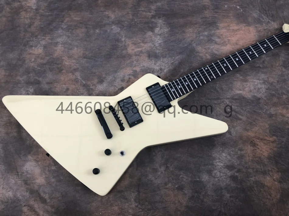 

Free transportation New special electric guitar 6 strings of lightning Custom styling professional Good sound NO. 1 Multicolor