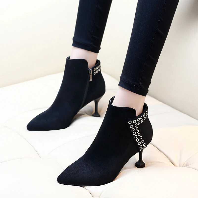 

Sexy Rivet Black Ankle Boots For Women Shoes Pointed Toe Thin High Heels Bootas Mujer Femme Zipper Chelsea Boots CH-A0109