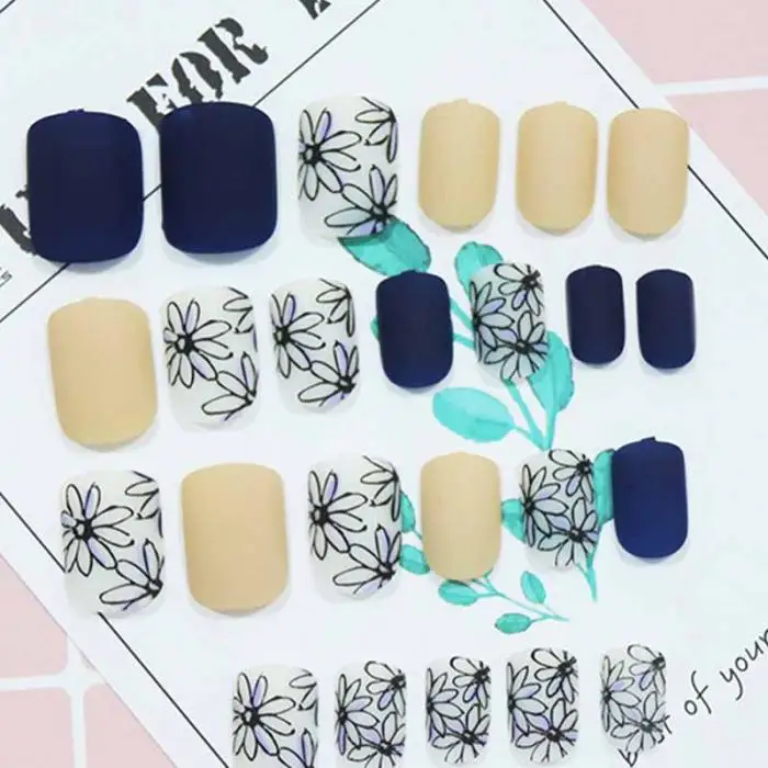 Ongles com Cola Padrão de Flor Simples Moda Falso Azul Fosco Plástico Unhas Falsas Design Curto Completo Terminado 24 Pçs 5 cola padrão de flor azul fosco plástico