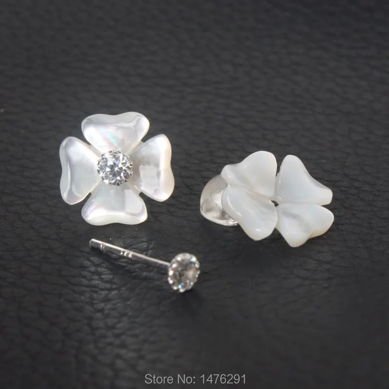 

New Mother Pearl Shell 925 Silver Lucky Four Leaf Clover Zircon Stud Earrings 1 Pair