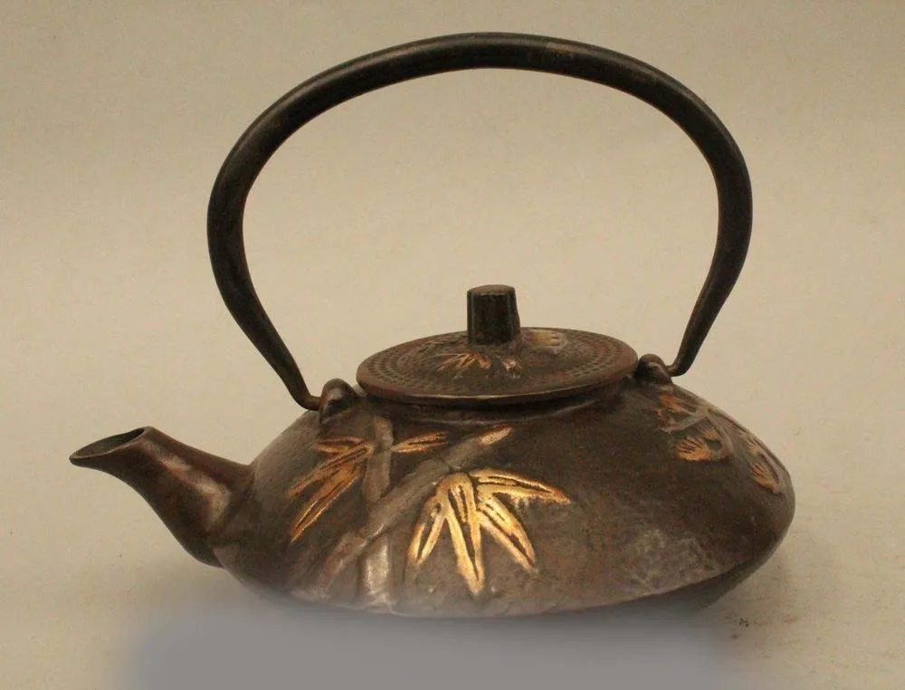 

6"Archaic Japan Japanese Iron Lucky Bamboo Kettle Wine Tea Pot Flagon DSD66