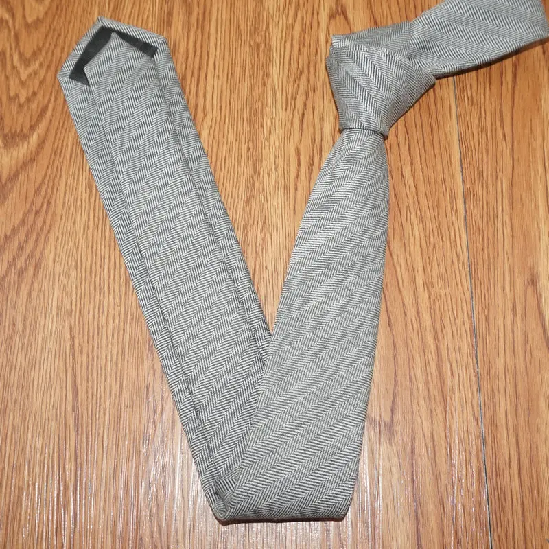 002 (11)