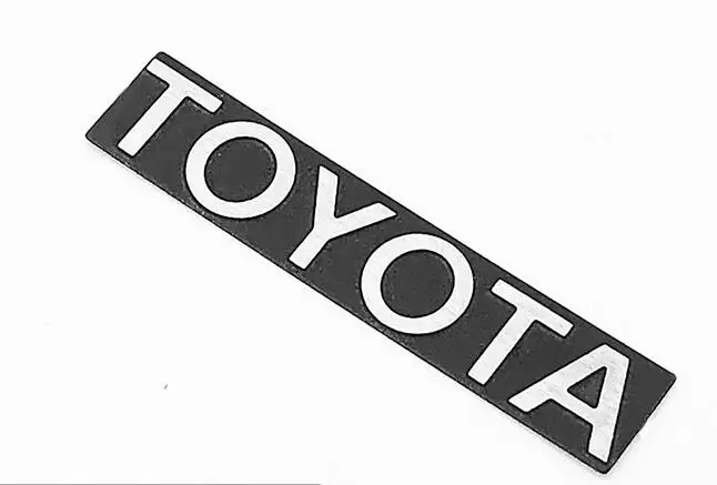 

Metal Logo TOYOTA Body Sticker For 1/12 1/14 1/10 rc toy size TAMIYA YJ TF2 Hulix 4runner HPI Axial SCX10 SURF