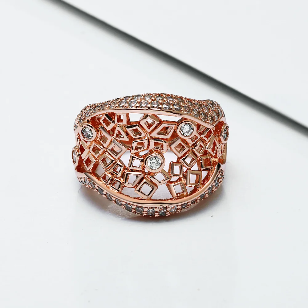 DreamCarnival 1989 New Hollow Square Fashion Jewelry White Zirconia Bijoux Rose Gold Color Moda Bague Rings for Women WA11450