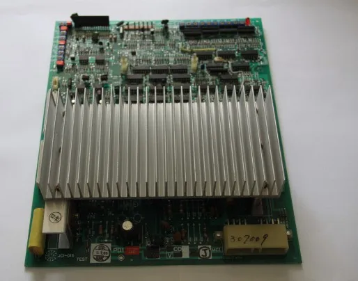 

JCI-DIS druve board , used in good condition