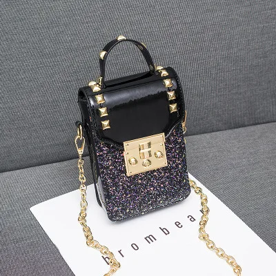 2018 Новая мода заклепки небольшой площади сумка одного плеча Crossbody Для женщин