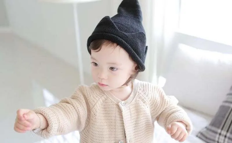 1 шт. корейской моды Прекрасный elfin дети трикотажные шапки осень-зима маленьких Утепленная одежда Шапки для девочек и мальчиков 7 цветов 8480
