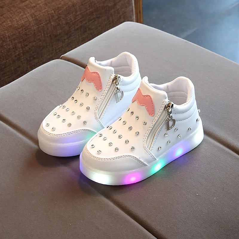 Светящиеся кроссовки; детская обувь для девочек; кроссовки с подсветкой; детская светящаяся обувь для мальчиков; Светящиеся кроссовки с подсветкой - Цвет: Белый