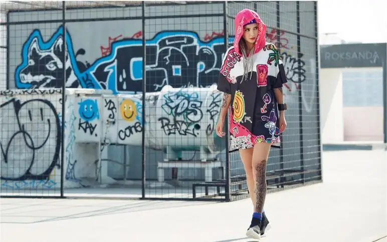 Весенне-летние новые модные уличные толстовки Харадзюку С принтом граффити, женские длинные пуловеры, Женская толстовка с капюшоном