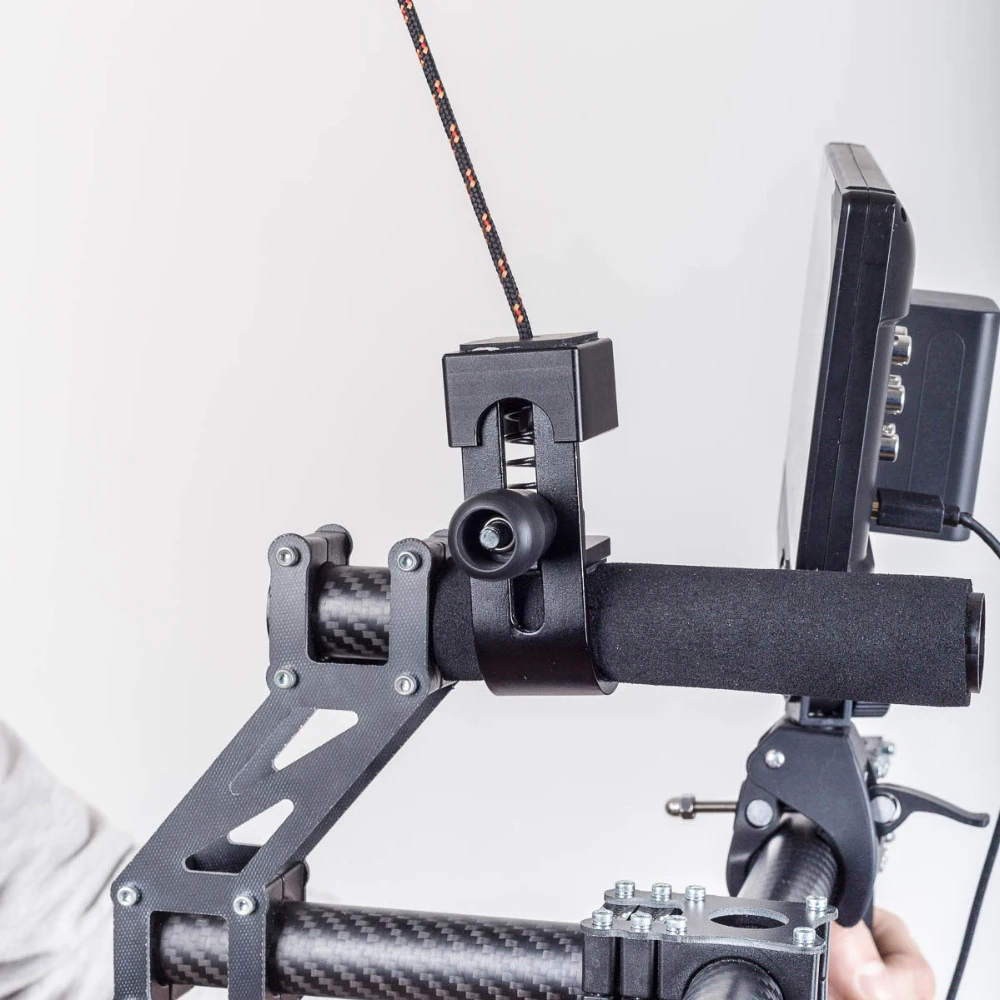 Как и видео Serene EASYRIG 3 10 кг для DJI Ronin S/M WEEBILL LAB Crane 2/3 Crane3S MOZA AirX осевой шарнирный