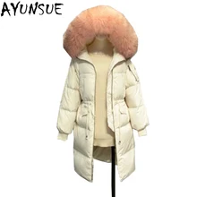 AYUNSUE/Новинка года; зимняя куртка на утином пуху для женщин; большое пальто с мехом енота; большие длинные парки с капюшоном; chaquetas plumas mujer; LX2266