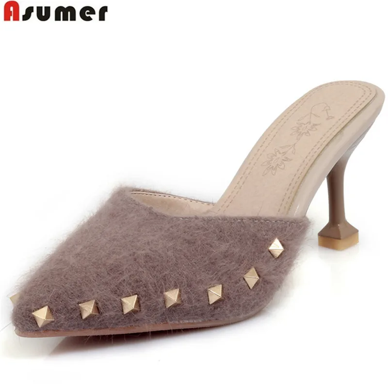 khaki pointed heels