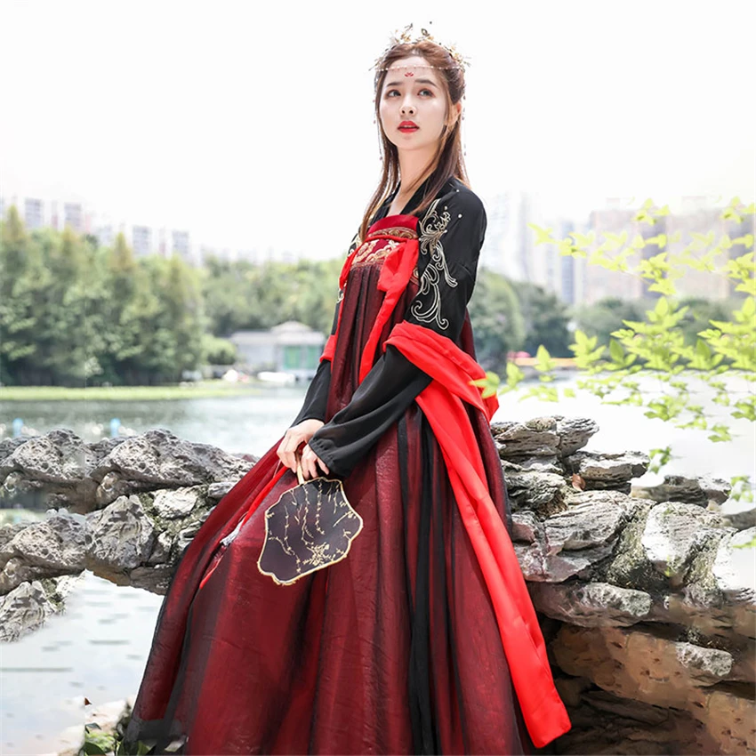 Hanfu Chinese Style Ancient Costume Traditional Folk Dance Stage Performance Clothing Retro Singers Princess Fairy Dress