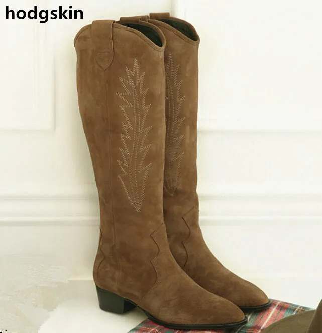 

2019 Tan Black Suede Knee High Women Boots Embroider Med Square Heel Long Boots Slip on Western Motorcycle Boots zapatillas