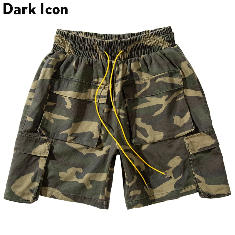 

Dark Icon Camouflage Shorts Men Stereo Pockets Cargo Shorts Hi-street Fashion Men's Shorts