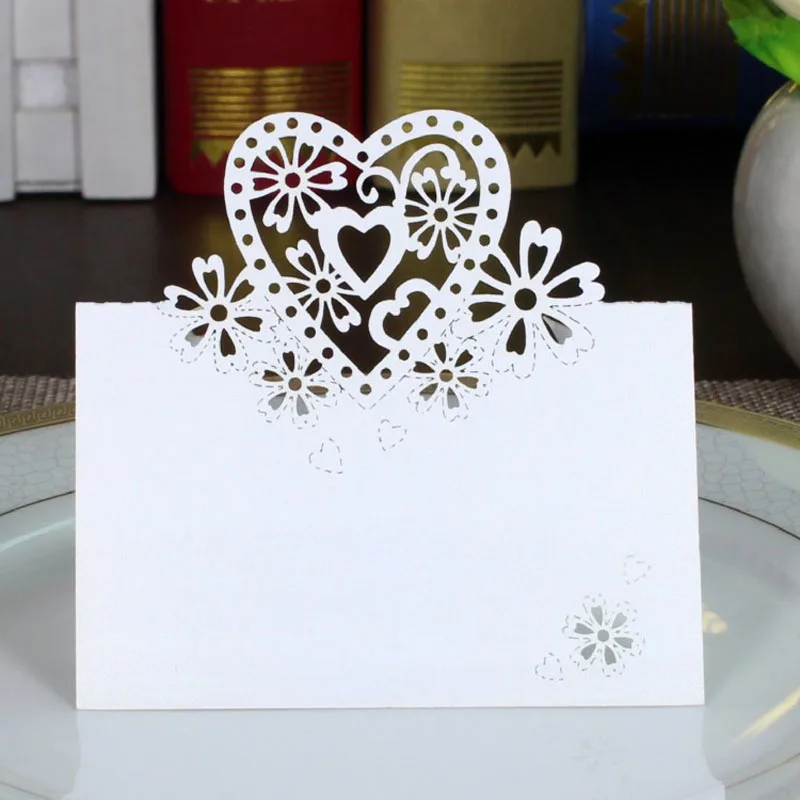 

100Pcs/Lot White Love Heart Name Place Cards Wedding Chic Pearlescent Table Name Message Setting Card Wedding Birthday Supplies