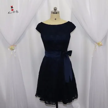 

Robe demoiselle d'honneur Navy Blue Bridesmaid Dresses Short Lace Wedding Party Dress Cap Sleeve Knee Length Prom Dresses Cheap