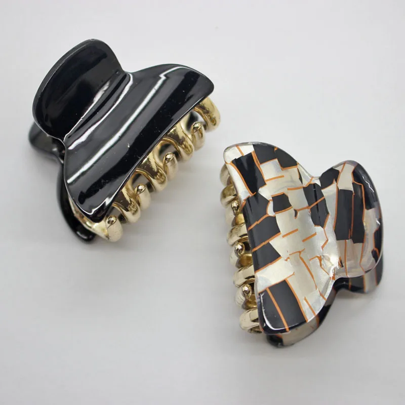 

2017 fashionable 2 Pcs marble lines print and black hair claws acrylic hairgrips for women hairpins barretes hair accessories
