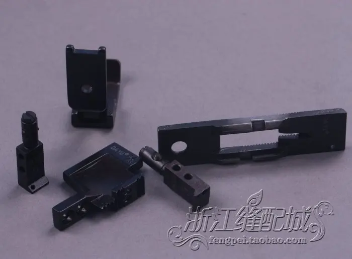 Набор Игл Dayu 1/8 для швейных деталей JUKI 3168|plate and frame press|set packagingset organizer |