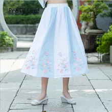 Весеннее платье с вышивкой в этническом стиле