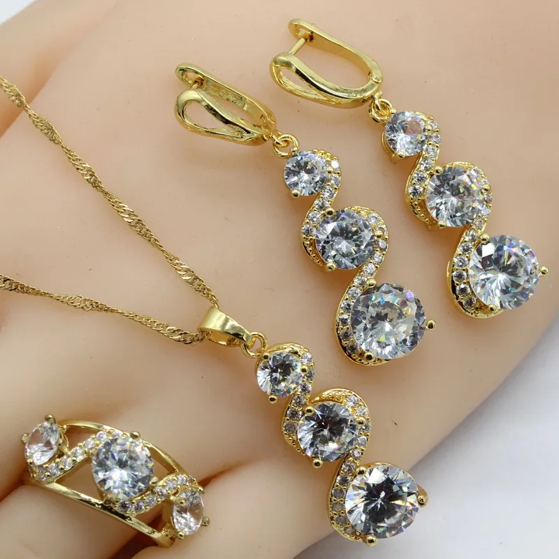 

EIOLZJ Gold Color Wedding Jewelry Sets For Women Bride's Perfect Whtie CZ Rings Sets Necklace Rings Dangle Earrings Bracelet
