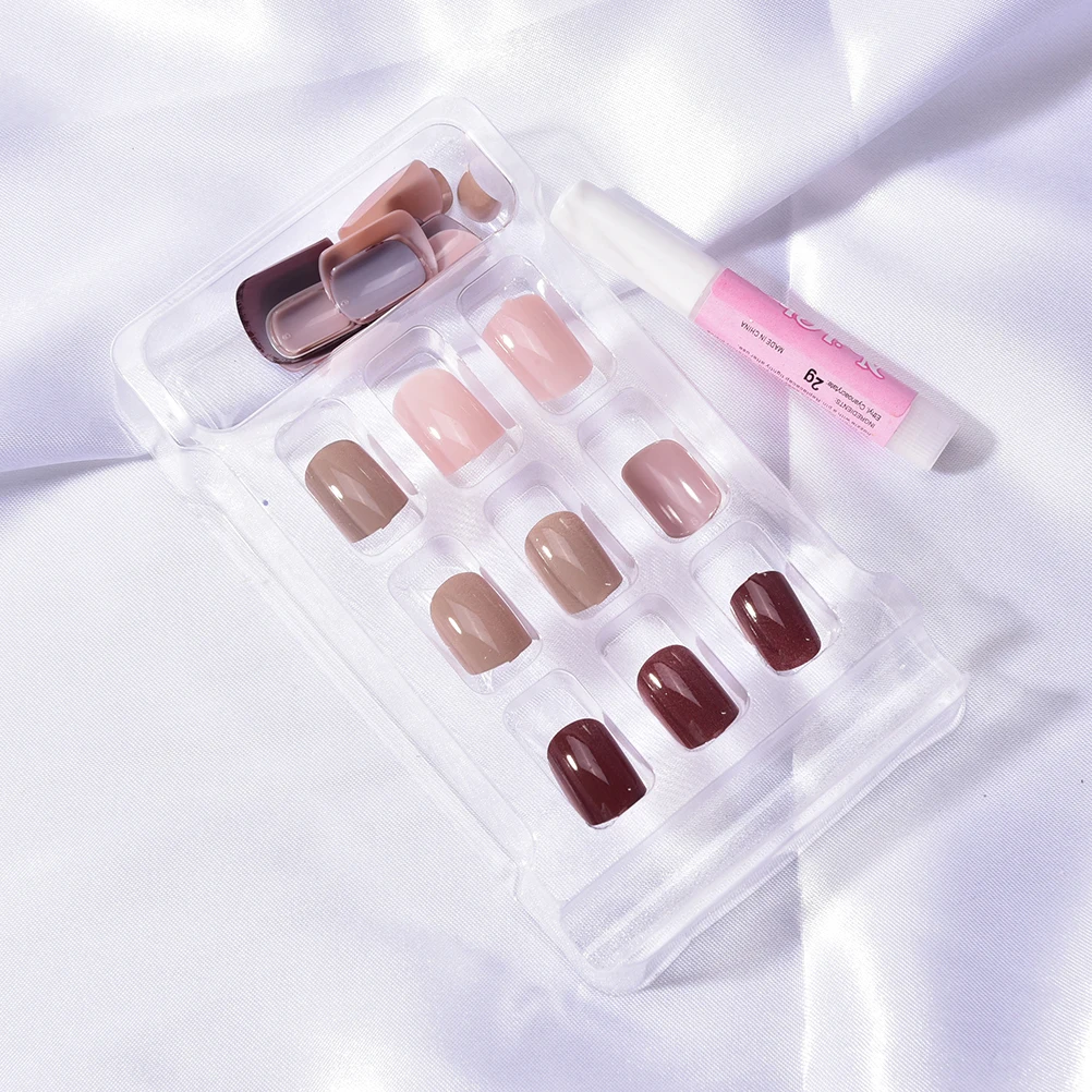 

24 Pcs Lovely Short Sticker Full Nail Tips Gradient Nude False Nails With Pearl