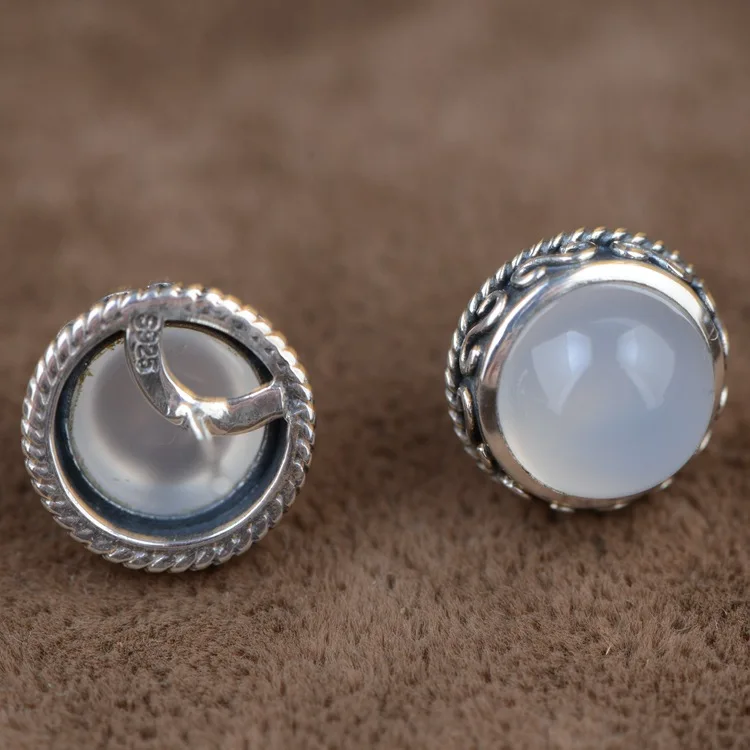 Серьги гвоздики из натурального камня ручной работы|stud earrings|flower stud earringsflower silver