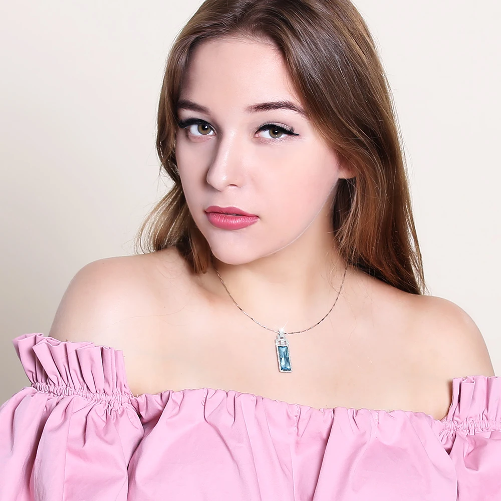 

Xuping New Arrival Accessories Square Shaped Crystals from Swarovski Elegant Necklace for Women Jewelery Gifts S151-40229