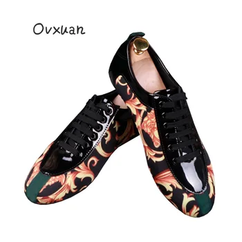

New Male Italian Printed Fashion Stripe Prom White Wedding Dress Loafers Sneakers Shoes Men Luxury Brand 2019 Spring Men's Shoes