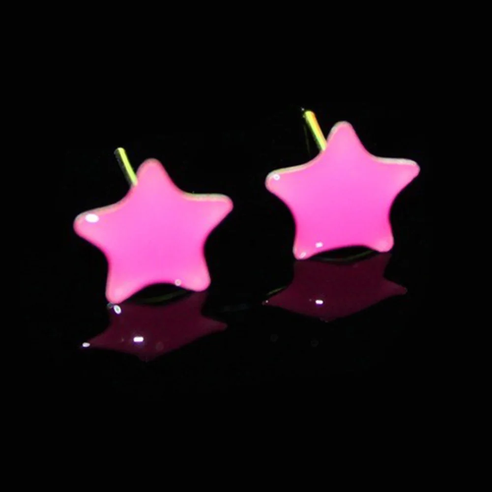 

1 pair Star Heart Round Fashion New Romantic Luminous Stud Earrings Fluorescent Alloy Jewelry Earrings for Women