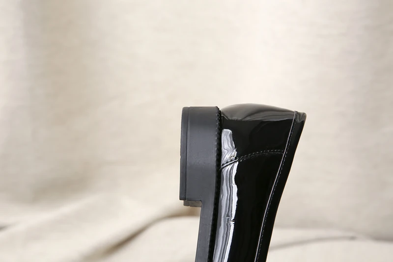 930A3154