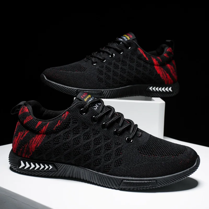 

Spring New Net Shoe Man Breathable Cloth Shoes Tide Black Lattice Strap Shoe