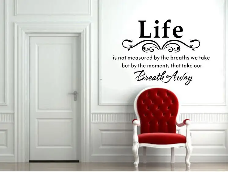 Двери бело розовые. Белая дверь. Белые двери в интерьере. Фон интерьер. Дверь белая классика