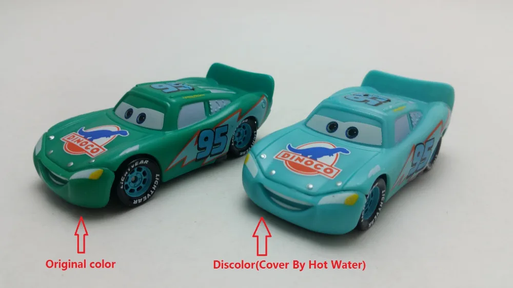 rayo mcqueen cambia de color