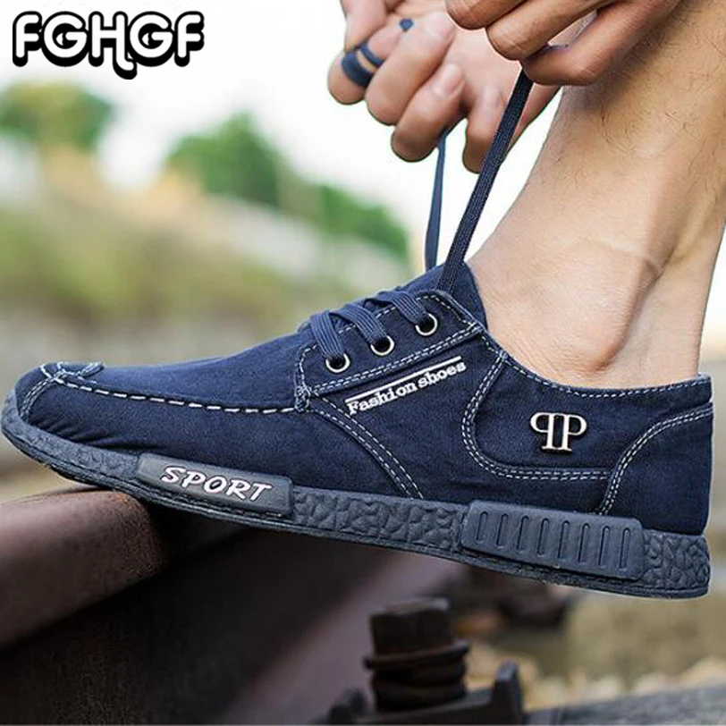 

Hot Canvas Men Shoes Denim Lace-Up Men Casual Shoes New 2018 Plimsolls Breathable Male Footwear Spring Autumn Flat Sneakers Y51