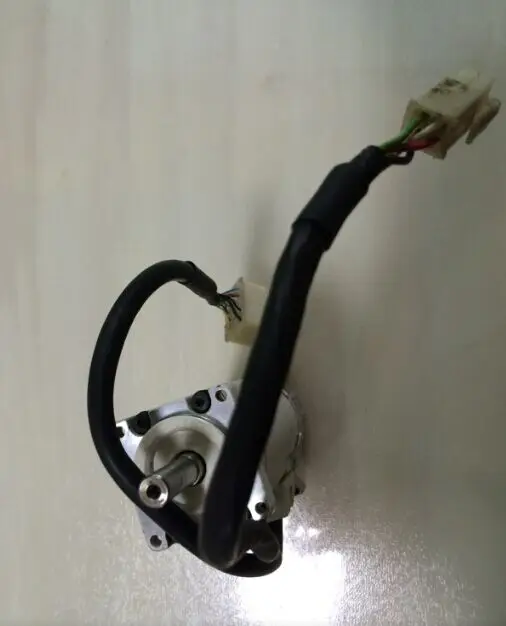 

MSMA012A1A 100W AC servo motor MSMA012 100% tested
