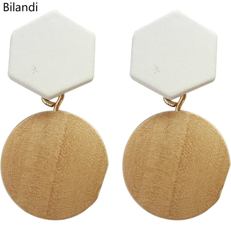 

Simple design geometric round wooden stud earrings for woman jewelry