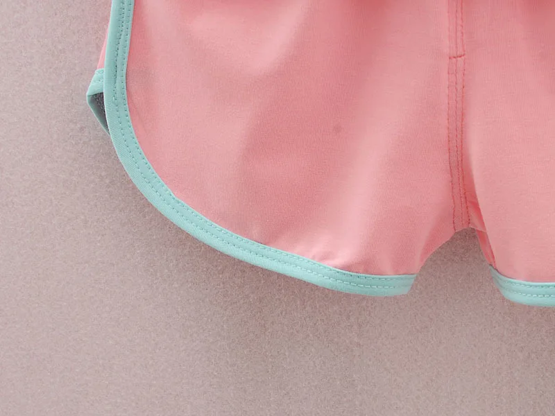 4044994636_447309912