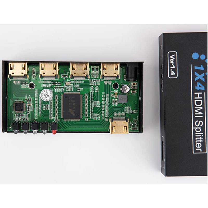 HDMI сплиттер 1x4 переключатель Full HD 1080p концентратор усилитель для ПК HDTV DVD 3D 1 в 4