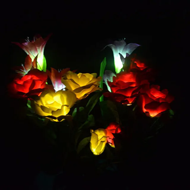 Hot Fashion 1PC Solar Light 4 Heads Solar Lantern LED Decorative Outdoor Lawn Lamp 4 Flower Lily Garden Lamp Solar Flower light